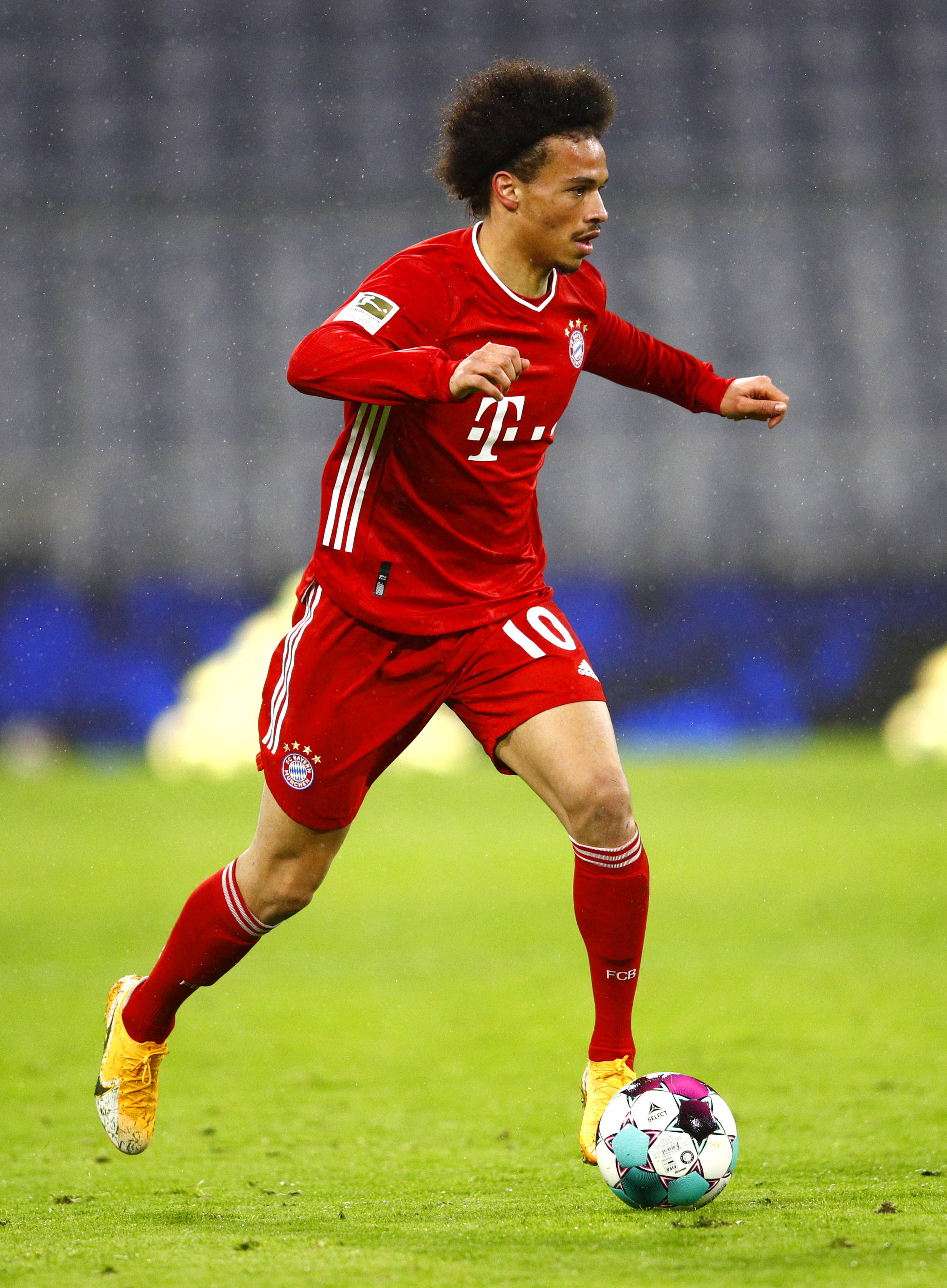 拜仁德甲战胜斯图加特，萨内进球